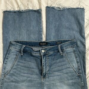 Women’s Judy Blue wide leg denim. Size 13/31